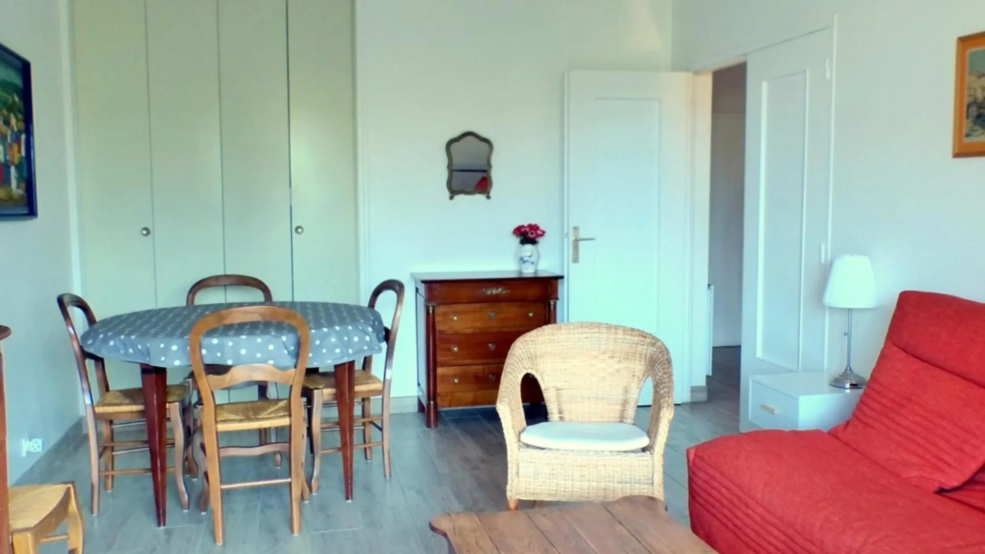 Apartment 2 Bedrooms With Balon - Near Beach Six-Fours-les-Plages France